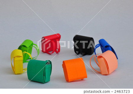 Origami 's school bag 2463723