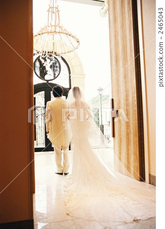 Two people's entry Two people's entry 2465043