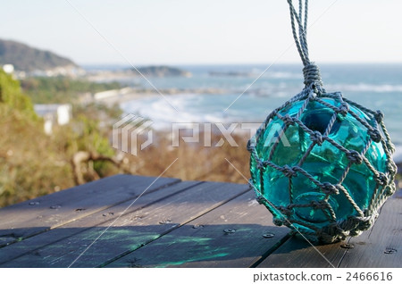 一個浮球 2466616