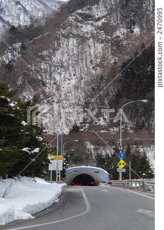 關越自動車道 隧道 道路 2470995