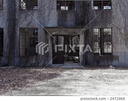 Ruins (Okunojima - power plant trace) 2472868