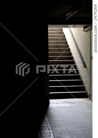 Basement staircase 2474264