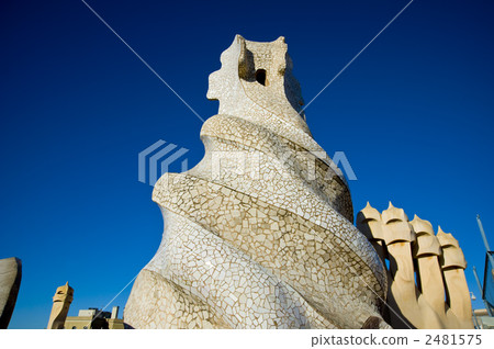 Casa Mira屋頂塑造 2481575