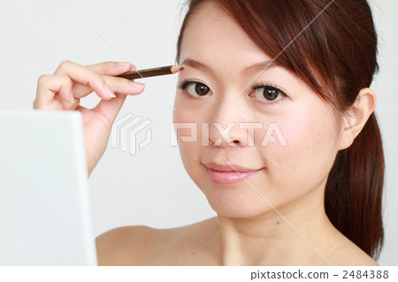 Beauty (eyebrow) Beauty (eyebrow) 2484388