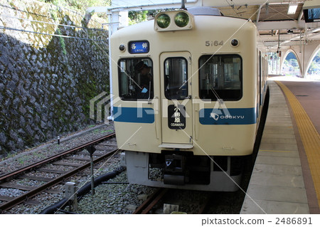 Odakyu 5000 type vehicle 2486891