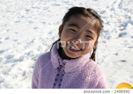 Snow fun 2486892