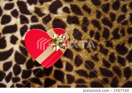 A gift from a young woman A gift from a young woman 2487588