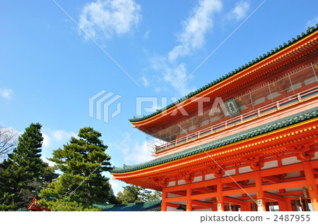 Yuen Gate and Aozora 2487955