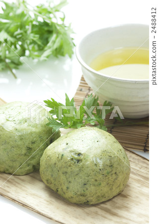 艾蒿包子和綠茶 2488412