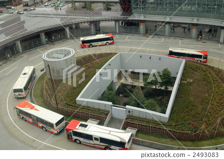 Kanazawa Station East Exit Bus Terminal 2493083