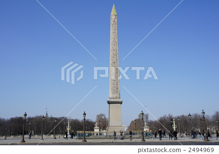 Obelisk 2494969