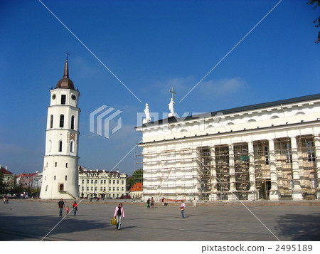 Cathedral and bell tower of Cathedral Square in Lithuania Vilnius Cathedral and bell tower of Cathedral Square in Lithuania Vilnius 2495189