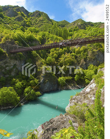 Arrowtown's bungee jump 2499552