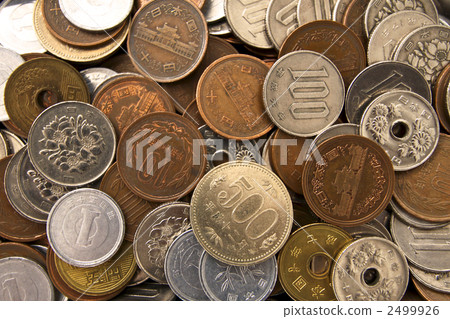 Japanese coins 2499926