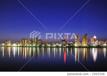 新潟島的夜景 2501540