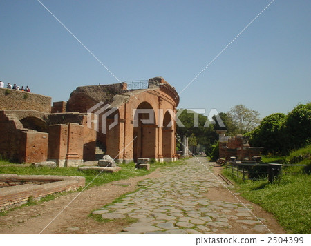 Watch from Decumano · Massimo the theater of Ostia Antica in ancient Rome 2504399