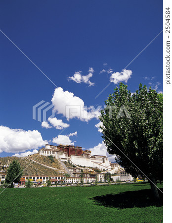 Potala Palace of Lhasa 2504584