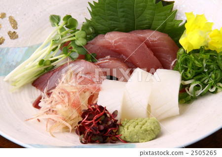Assorted sashimi made sashimi Assorted sashimi made sashimi 2505265