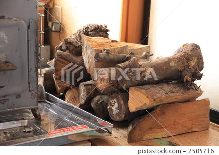 Firewood 2505716