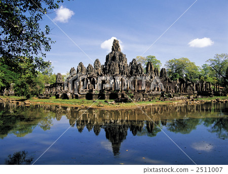 Angkor Thom ruins Angkor Thom ruins 2511007