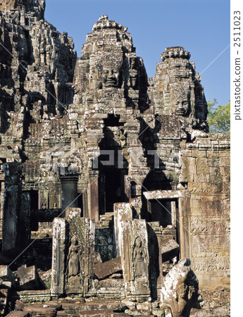 Angkor Thom ruins Angkor Thom ruins 2511023
