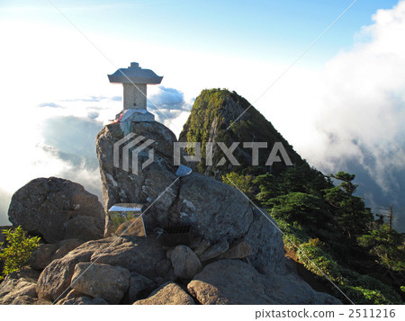 石zu山，天狗山的頂峰 2511216