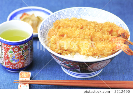 Tennis bowl and tea Tennis bowl and tea 2512490