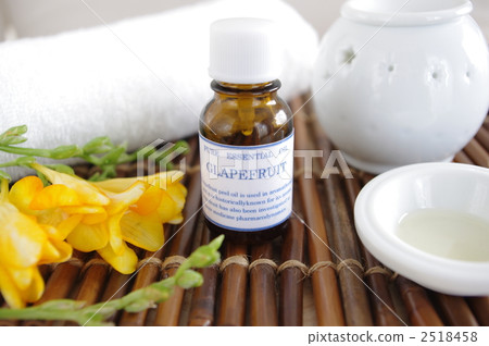 Essential Oil Freesia 2518458