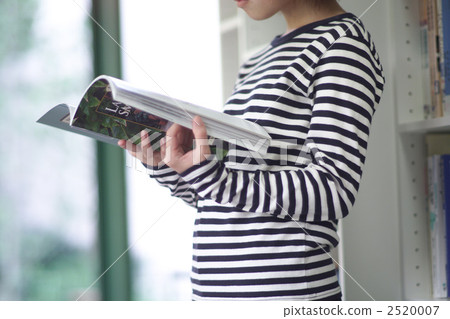 閱讀 看書 人 2520007