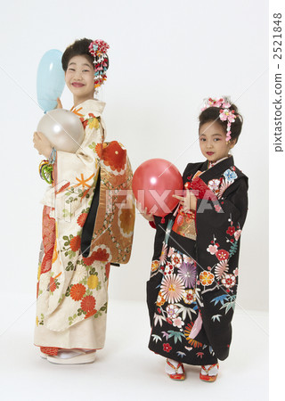 Kimono girl 2521848