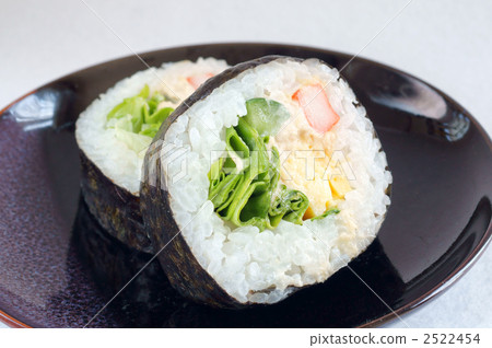 Salad rolled Salad rolled 2522454