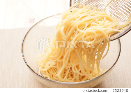 Boiled pasta Boiled pasta 2523948