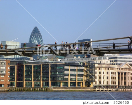 Millennium Bridge 2526460