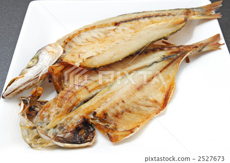 Dried fish with camellia Dried fish with camellia 2527673