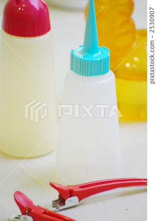 專業護理 塗藥 自我護理 2530907