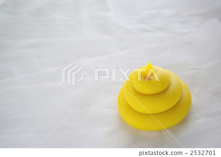 Image of feces (yellow) Image of feces (yellow) 2532701