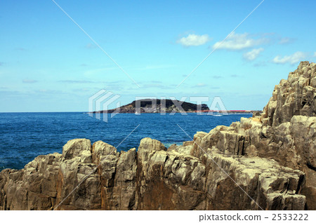 Screens and Yuushima Screens and Yuushima 2533222