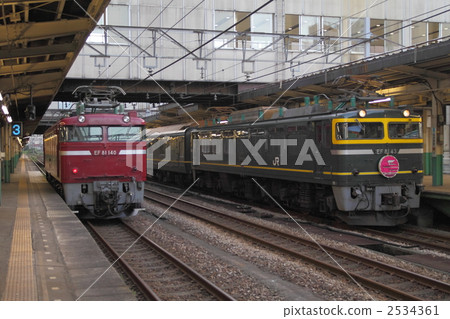 帶臥舖的特快列車 夜間列車 黃昏特快 2534361