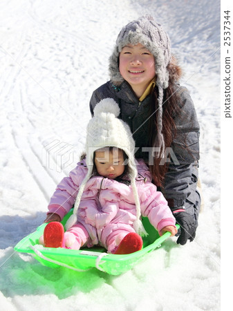 sister, sisters, little child 2537344