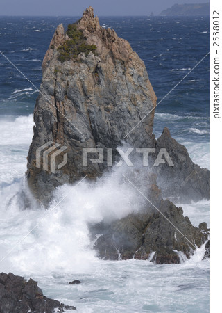 sunken rocks, raging wave, rough seas 2538012