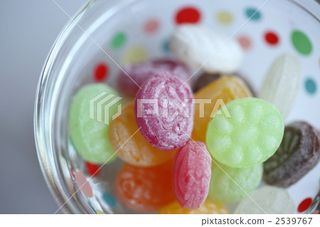 candy, sugar candy, cheap sweets 2539767