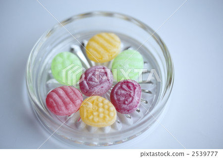 candy, sugar candy, cheap sweets 2539777
