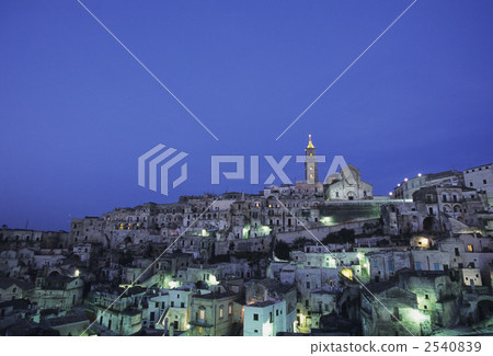 Matera night view Matera night view 2540839