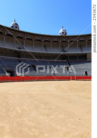 巨大的鬥牛場 2543672