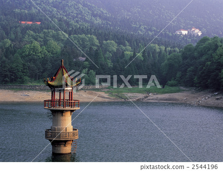 Lushan scenery district on the outskirts of Jiujiang 2544196