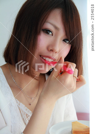 Sweets and Bob Girl 2554018
