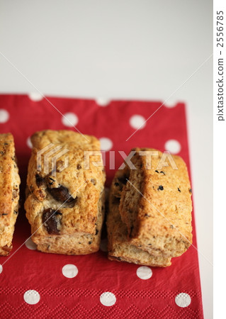 baked good, baked sweet, snack 2556785