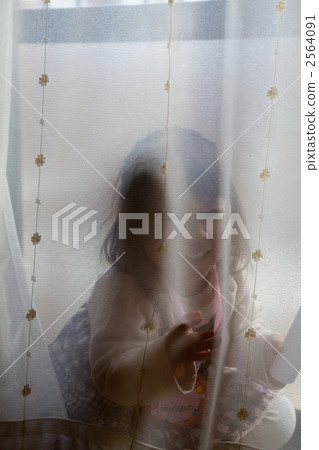 hide, hiding, girl 2564091