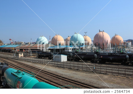 Petroleum freight train 2564734