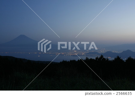 suruga bay, numazu, early morning 2566635
